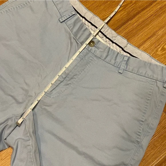 Men’s Peter Millar Chino Flat Front Shorts in Light, Baby Blue, US Waist Size 34 - Picture 5 of 9